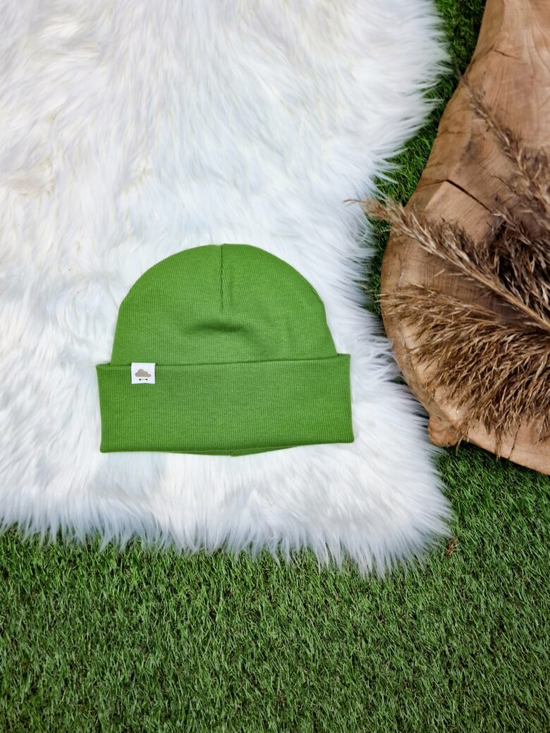 Cepure - Laima zaļa (rievota trikotāža)