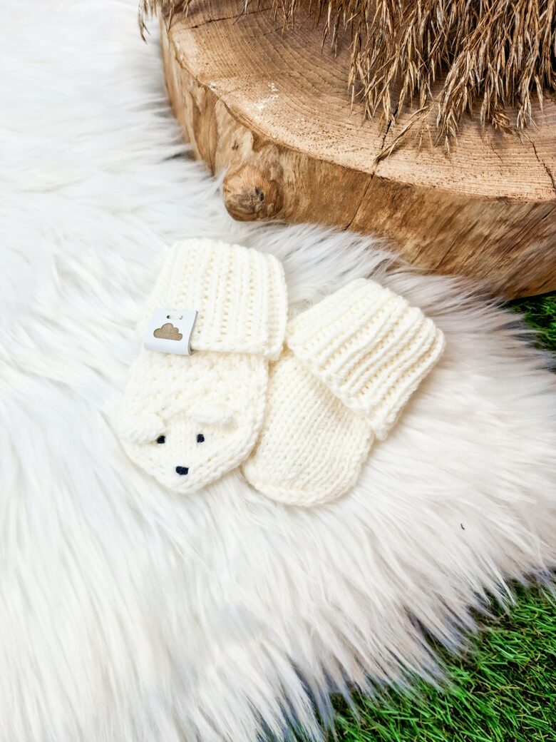 Adīti cimdi "Peles" - Piena balti (bez īkšķa)