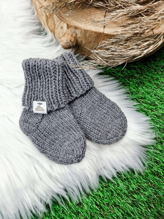 Adītas zeķītes- Pelēkas, 3-6 mēn.