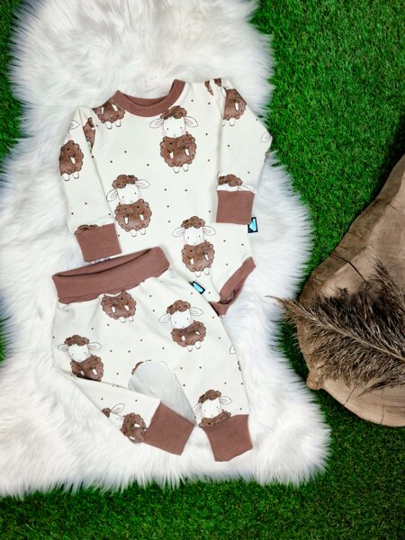 Komplekts džemperis- bodijs + bikses "Aitiņas"- Kakao brūns