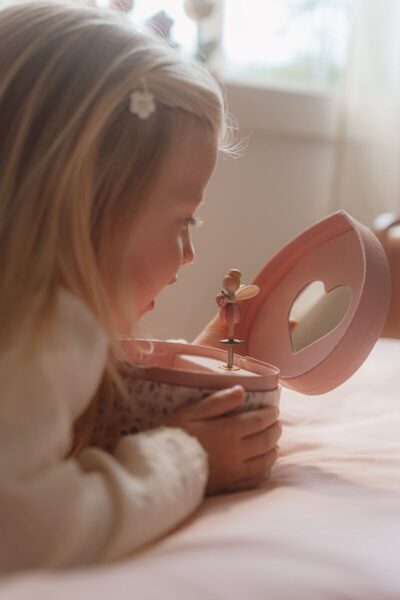 Little Dutch muzikālā rotaslietu lādīte ´Fairy Garden´