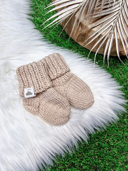 Adītas zeķītes- Bēšas