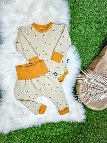 Komplekts džemperis- bodijs + bikses "Bites"