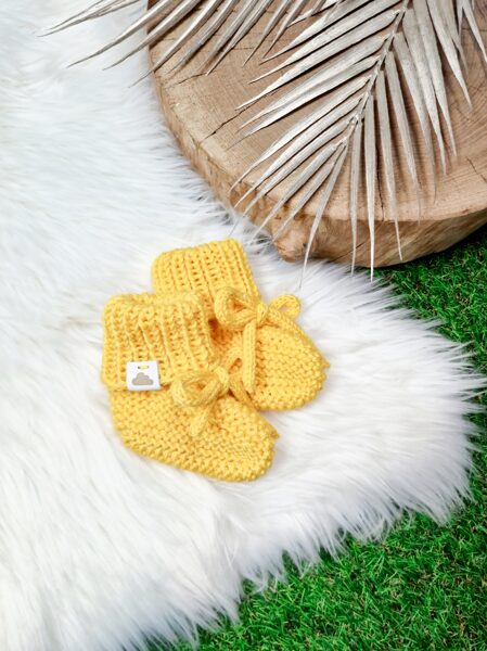 Adīti zābaciņi ar striķīti- Dzelteni