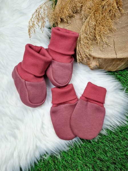 Komplekts siltināti cimdi+ zābaciņi- Sārti