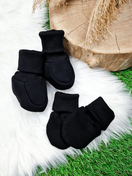 Komplekts siltināti cimdi+ zābaciņi- Melni